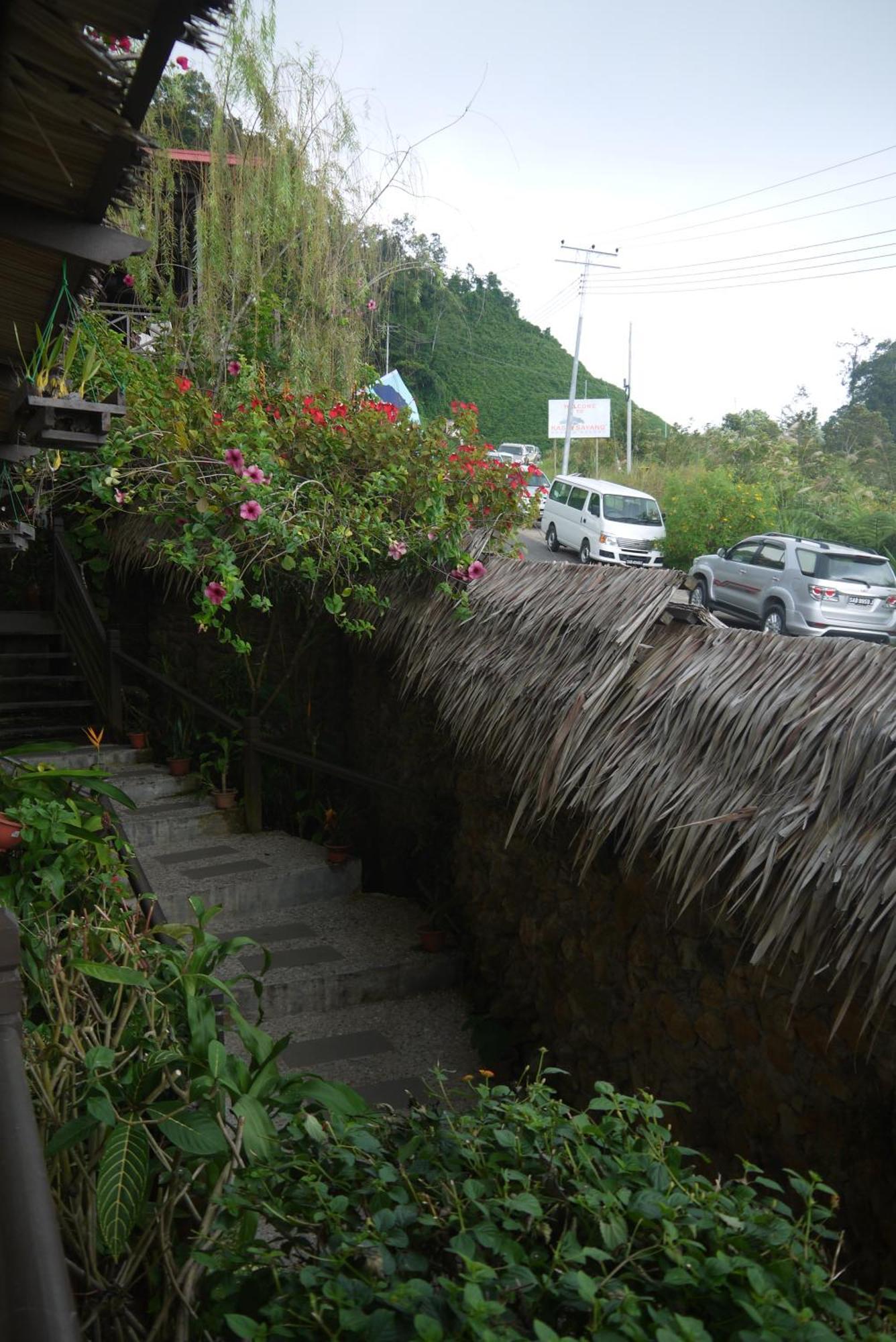 Kasih Sayang Hill Resort Kota Kinabalu Exterior photo